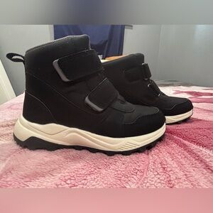 Kids Black High-Top Shoes